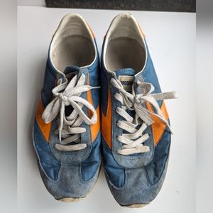 Brooks vanguard casual trainers size 10